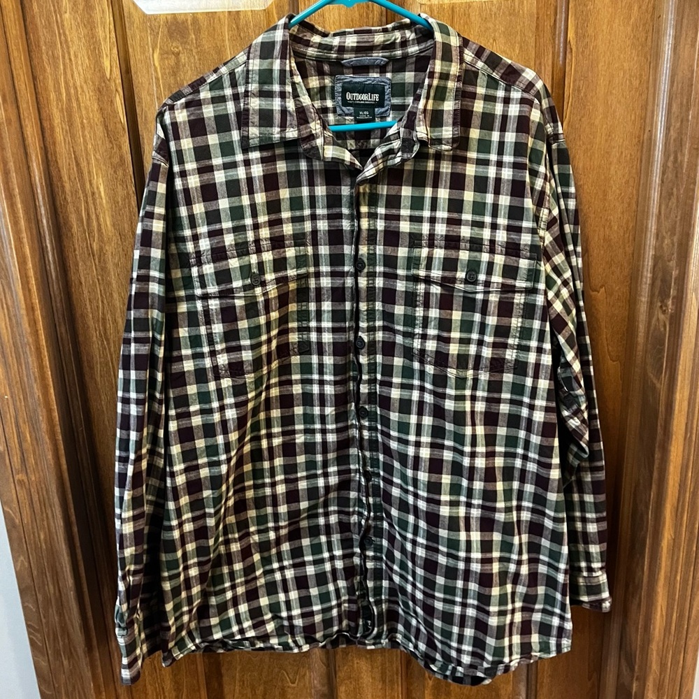 Men’s Outdoor Life Long Sleeve Button Down XL
